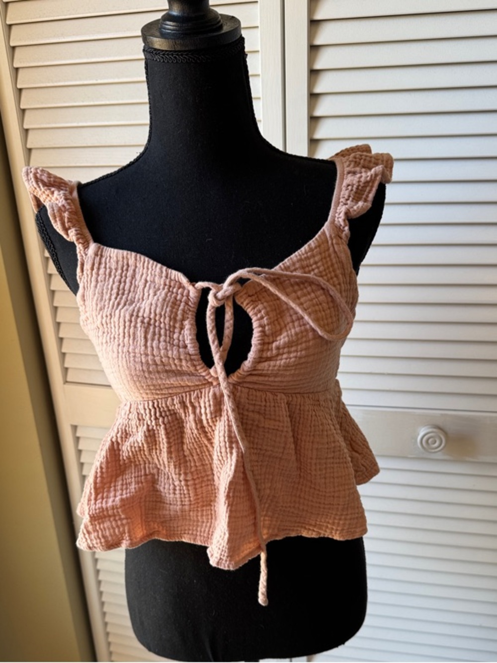 Tie-Front Peplum Crop Top in Dusty Rose